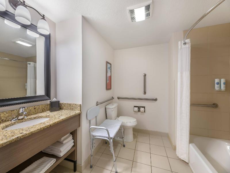 Comfort Inn Suites Dover image