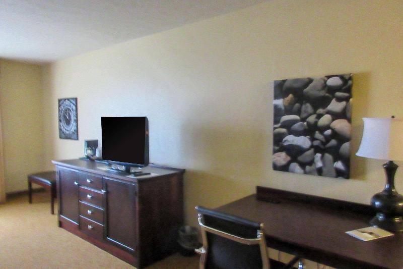 Comfort Inn Suites Dover image