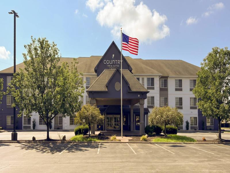 Country Inn & Suites By Radisson, Lima image