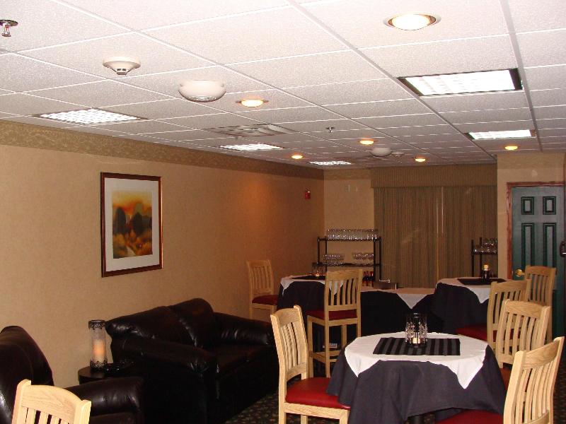 COUNTRY INN SUITES BY RADISSON CHAMBERSBURG PA
