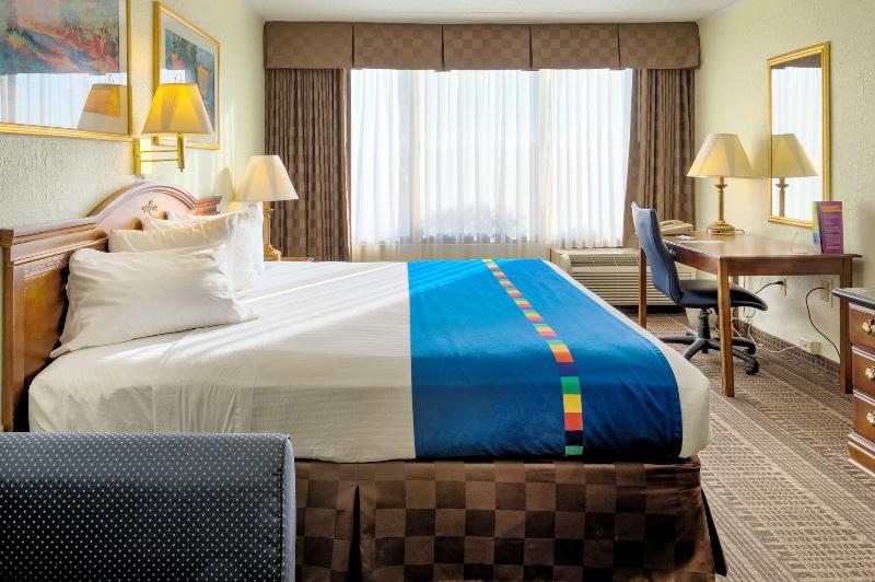 Park Inn Sharon Pa image