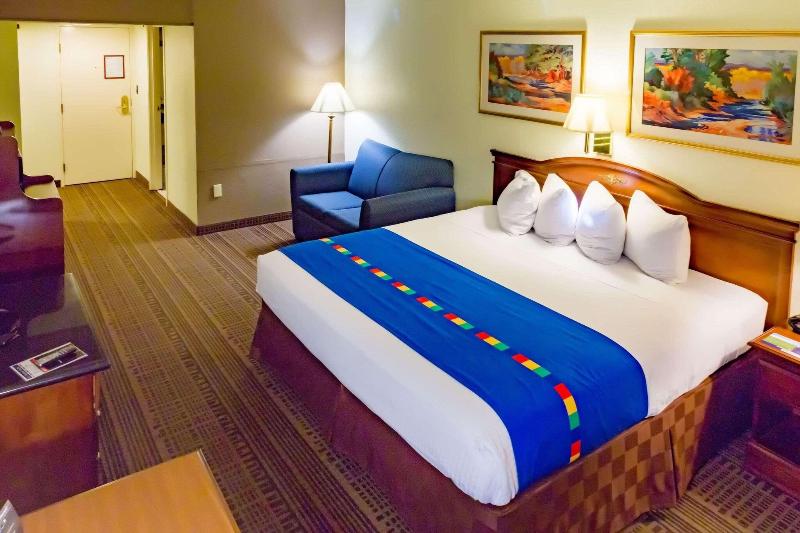 Park Inn Sharon Pa image