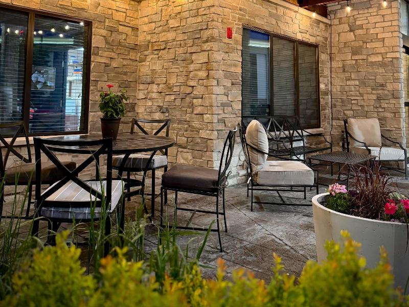 Country Inn Suites By Radisson Appleton Wi image