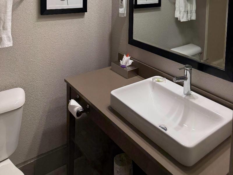 Country Inn Suites By Radisson Kenosha Wi image