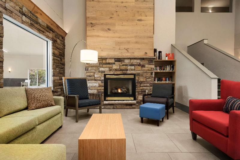 Country Inn Suites By Radisson Platteville Wi image