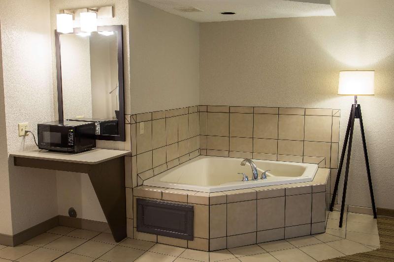Country Inn Suites By Radisson Platteville Wi image
