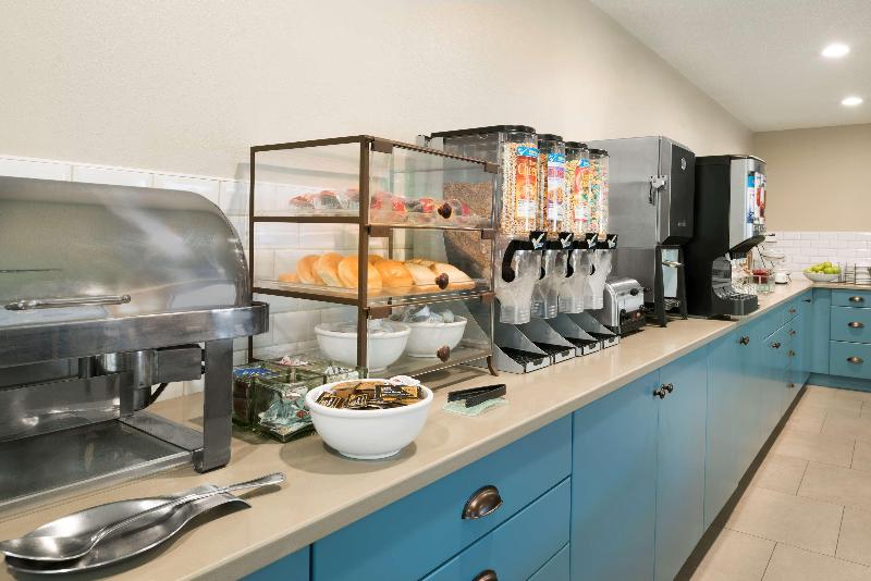 Country Inn Suites By Radisson Platteville Wi image