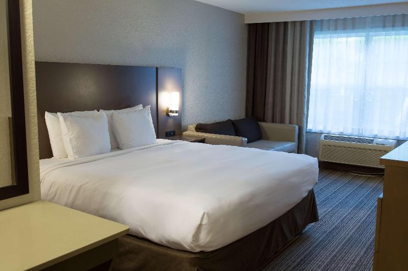Country Inn Suites By Radisson Platteville Wi image