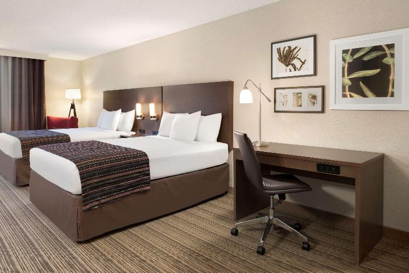 Country Inn Suites By Radisson Platteville Wi image