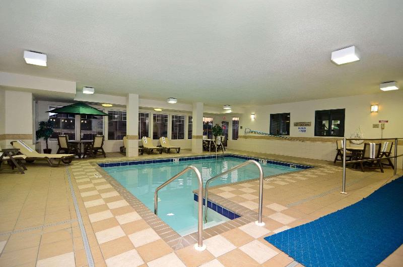 Country Inn Suites By Radisson Stevens Point Wi image