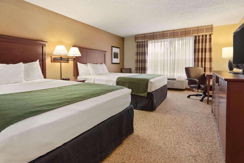 Country Inn Suites By Radisson Stevens Point Wi image