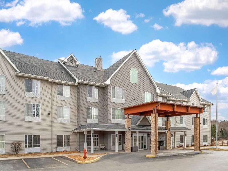 Country Inn Suites By Radisson West Bend Wi image