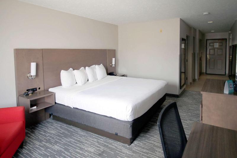 Country Inn Suites By Radisson Council Bluffs Ia image