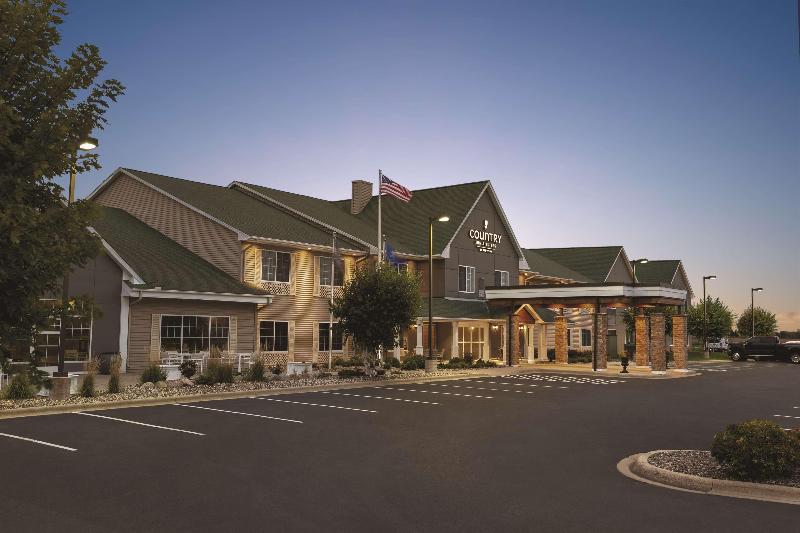 Country Inn Suites By Radisson Willmar Mn image