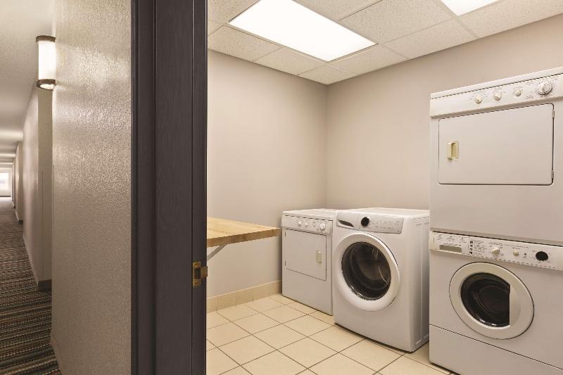 Country Inn Suites By Radisson Willmar Mn image