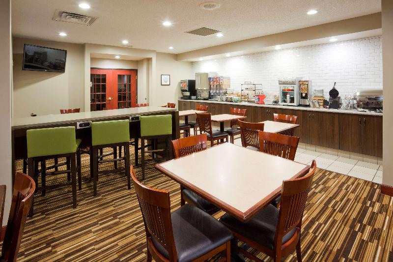 Country Inn Suites By Radisson Willmar Mn image