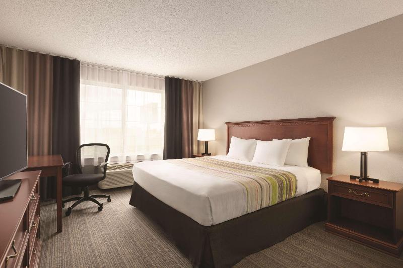 Country Inn Suites By Radisson Willmar Mn image
