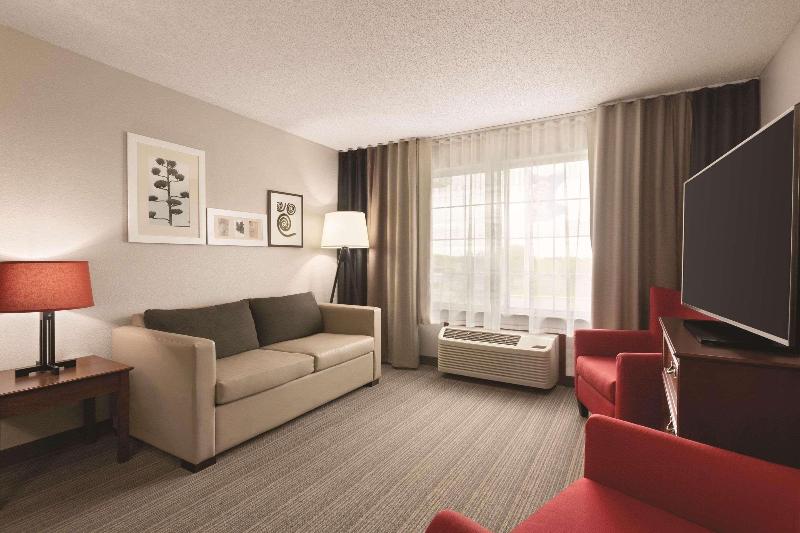 Country Inn Suites By Radisson Willmar Mn image