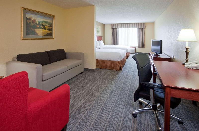 Country Inn Suites By Radisson Willmar Mn image