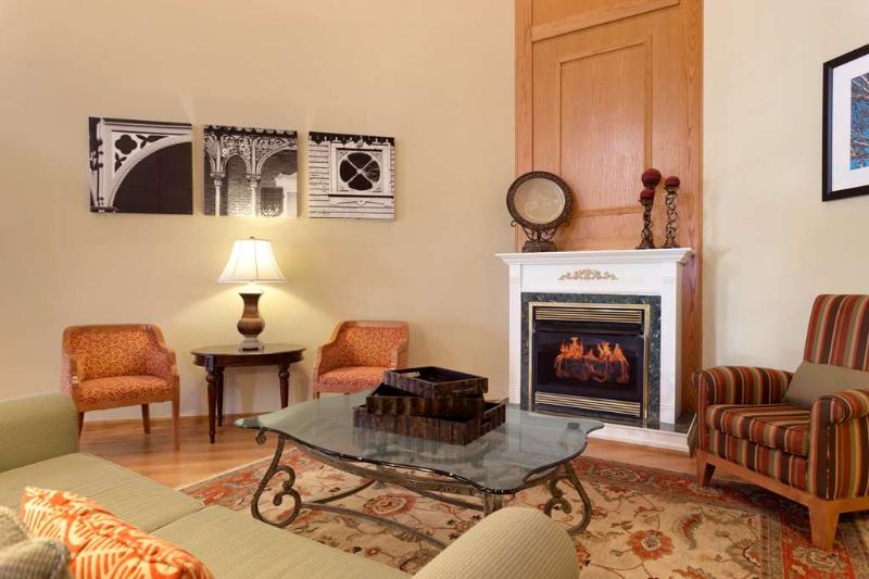 Country Inn Suites By Radisson Nevada Mo