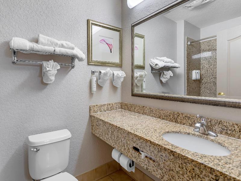 Country Inn & Suites by Radisson, Jacksonville Wes image