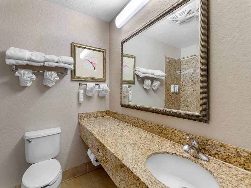 Country Inn & Suites by Radisson, Jacksonville Wes image