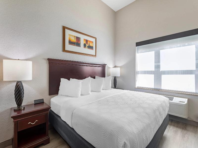 Country Inn & Suites by Radisson, Jacksonville Wes image