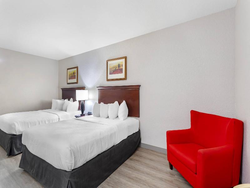 Country Inn & Suites by Radisson, Jacksonville Wes image