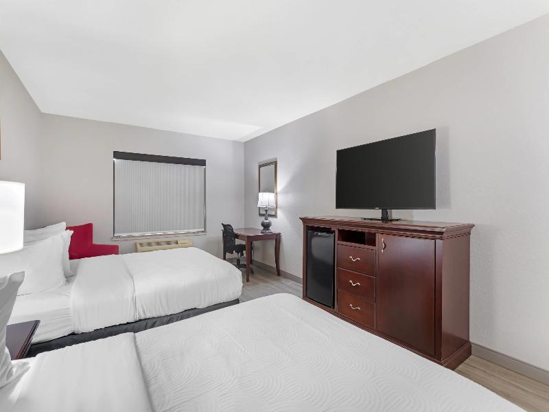 Country Inn & Suites by Radisson, Jacksonville Wes image