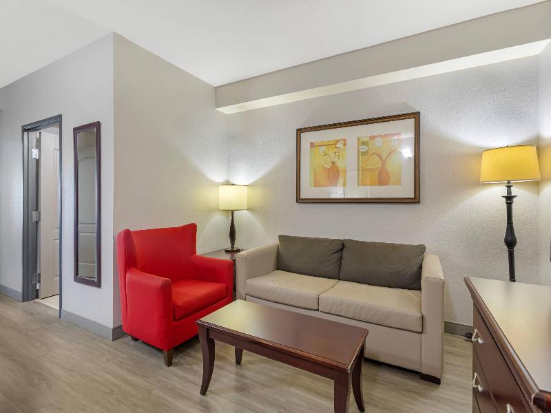 Country Inn & Suites by Radisson, Jacksonville Wes image