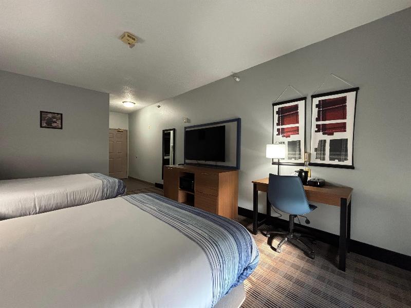 AmericInn by Wyndham Galesburg image