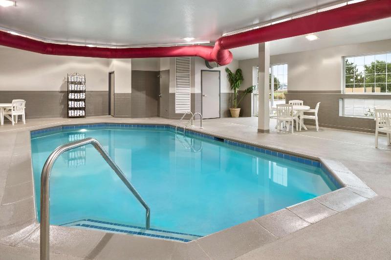 Country Inn Suites Manteno Il image
