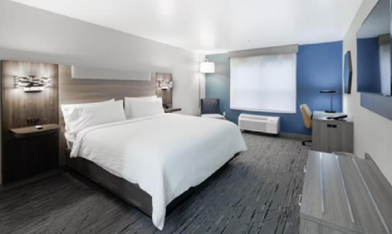 Holiday Inn Express and Suites Zion image
