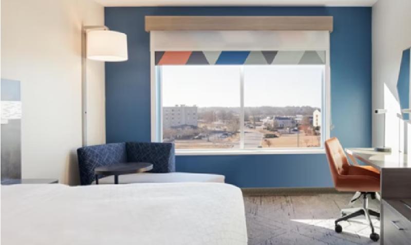 Holiday Inn Express and Suites Zion image