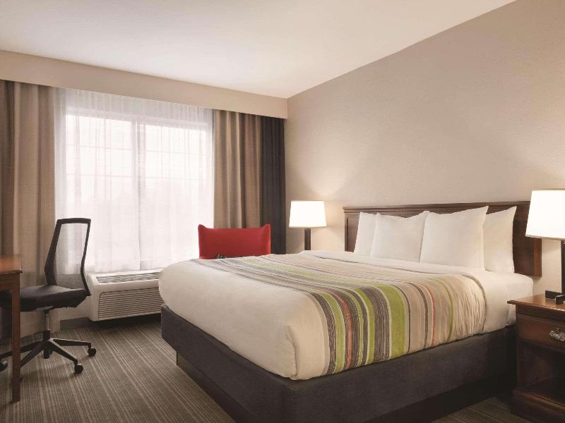 Country Inn & Suites By Radisson Michigan City In image