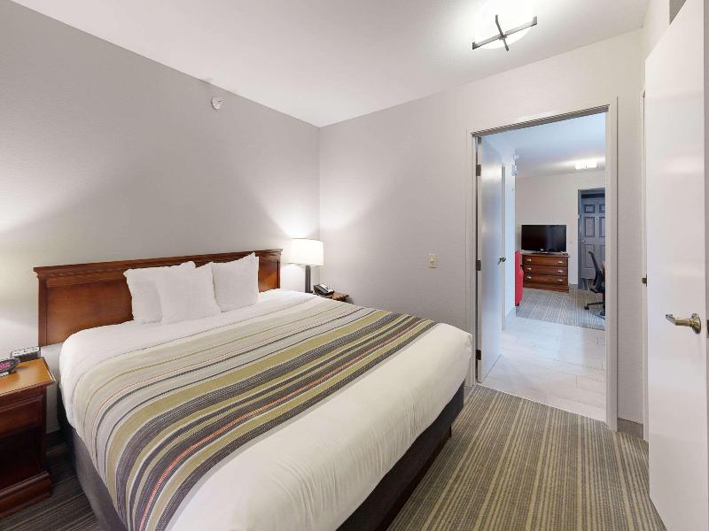 Country Inn & Suites By Radisson Michigan City In image