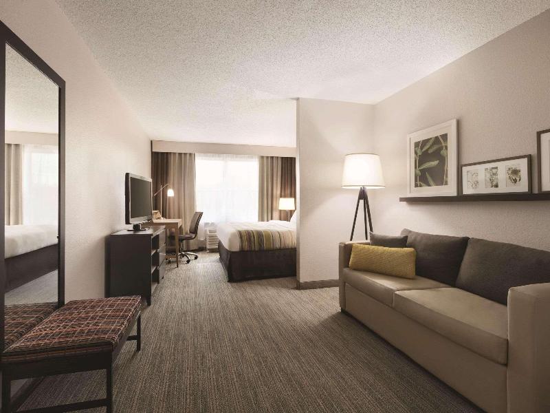 Country Inn & Suites By Radisson, Washington, D.C. image