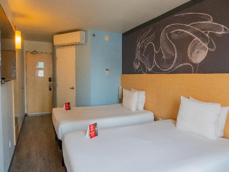 ibis Mexico Alameda image