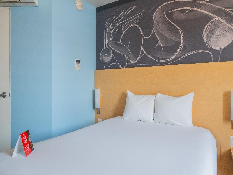 ibis Mexico Alameda image