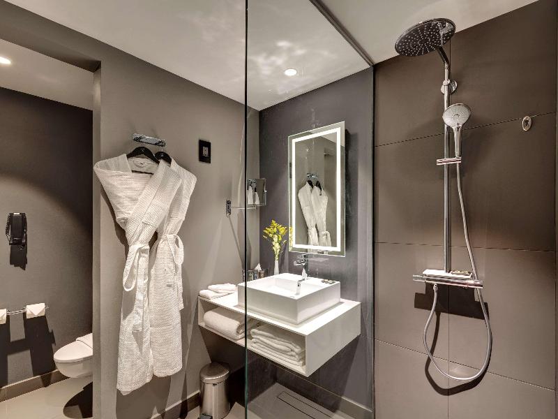 Novotel Sharjah Expo Centre image