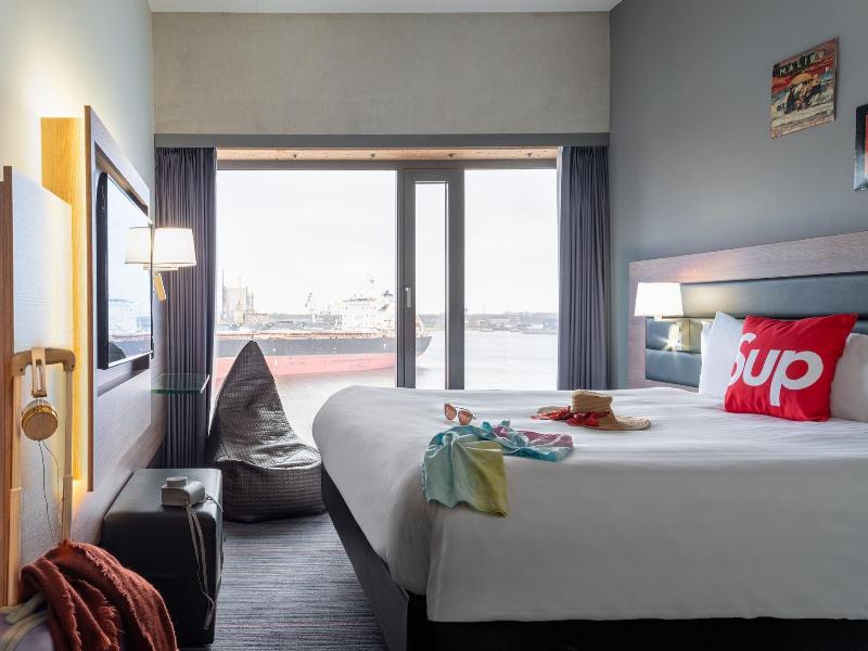 Moxy Amsterdam Houthavens image
