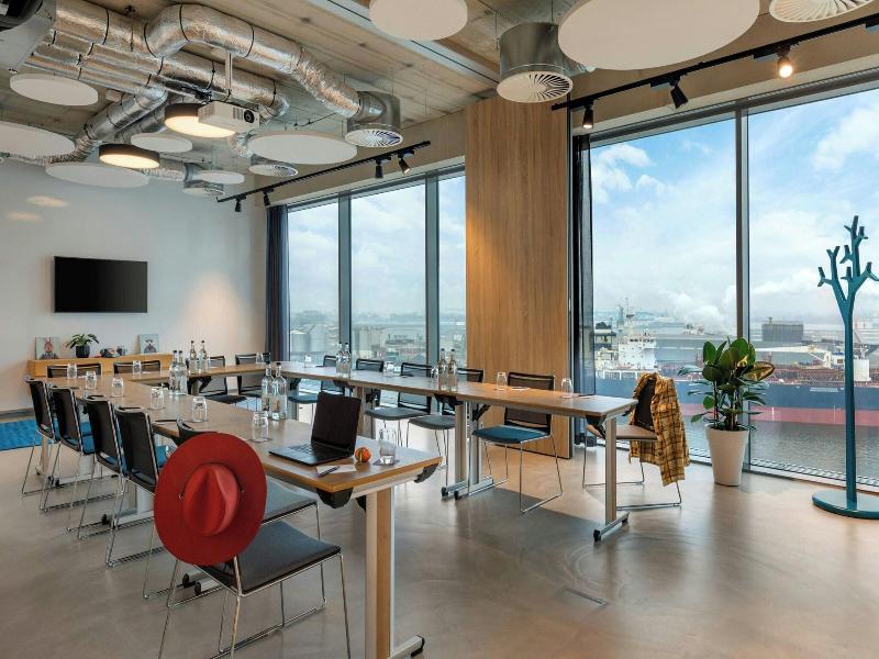 Moxy Amsterdam Houthavens image