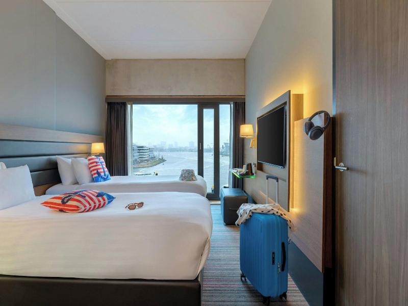 Moxy Amsterdam Houthavens image