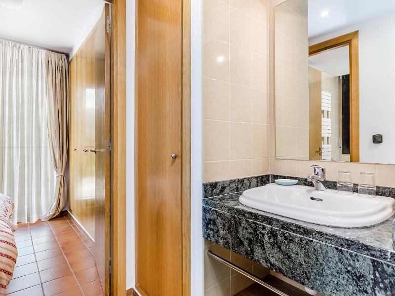 Apartamentos Prat De Les Molleres image