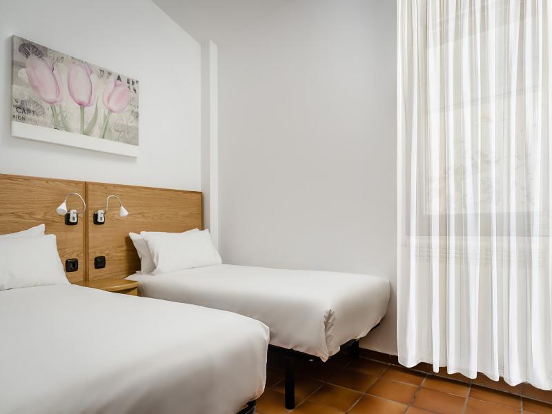 Apartamentos Prat De Les Molleres image