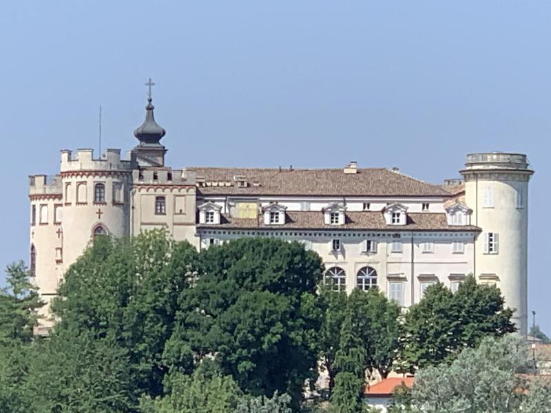 Mhotel Motta image