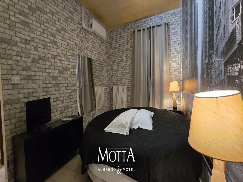 Mhotel Motta image