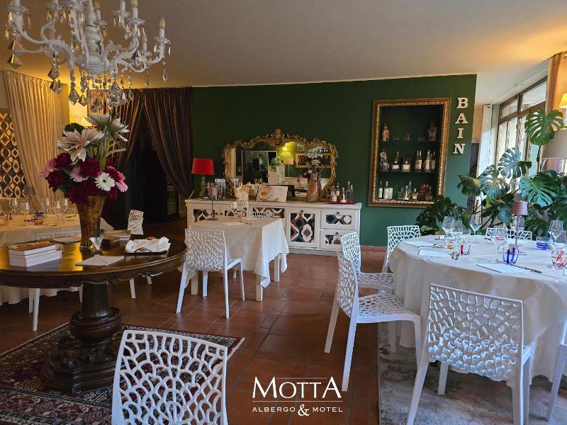Mhotel Motta image