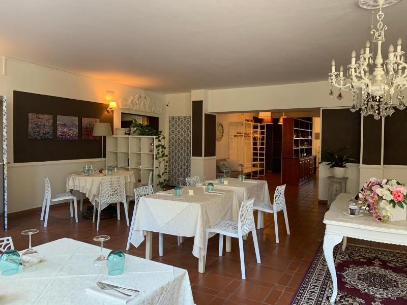 Mhotel Motta image