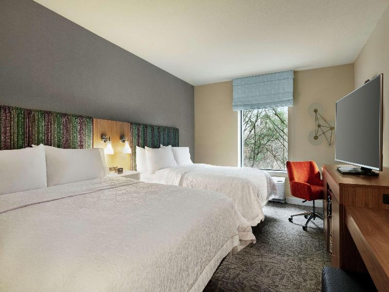 Hampton Inn & Suites Johns Creek image